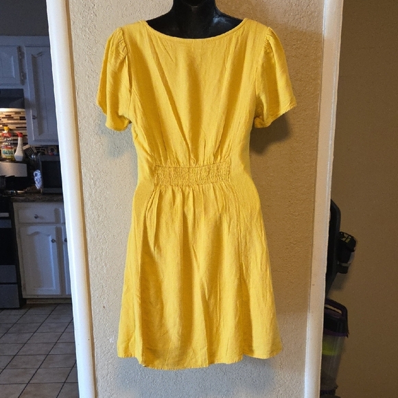 Old Navy Sunny Yellow Mini Dress - Picture 2 of 4